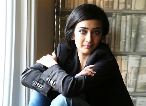  Has Akshara Haasan changed her religion? 